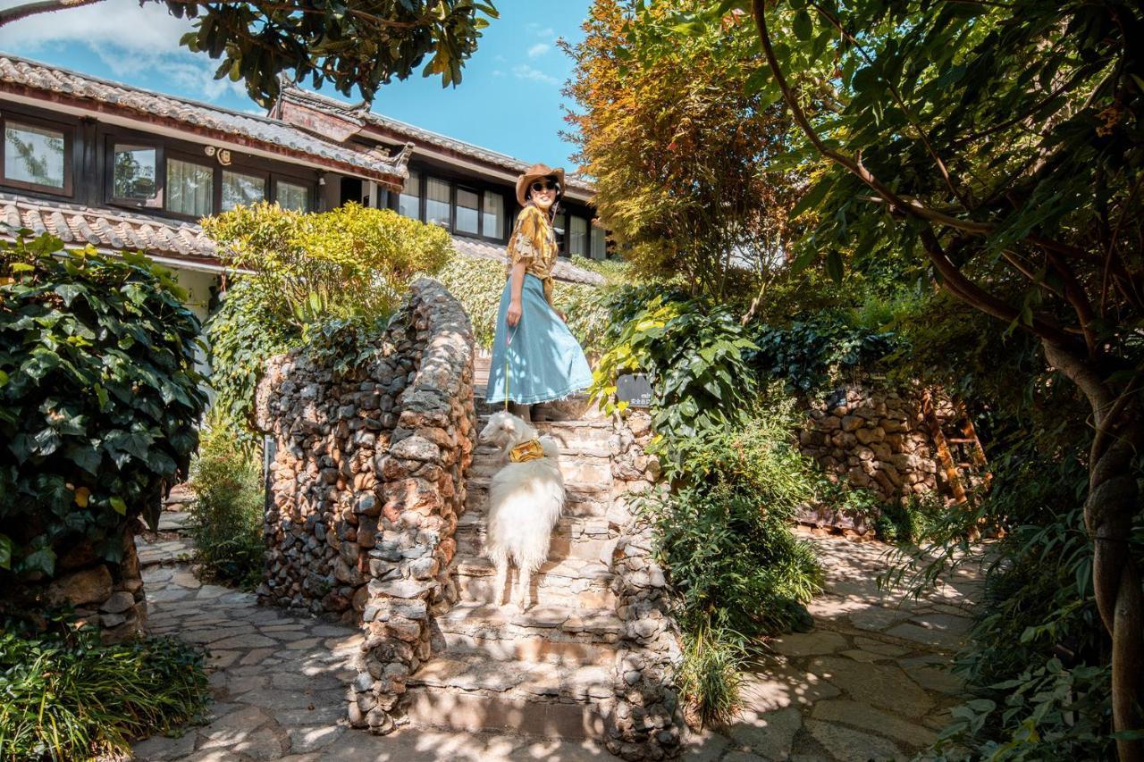 The Bivou Lijiang Hotel Lijiang  Buitenkant foto
