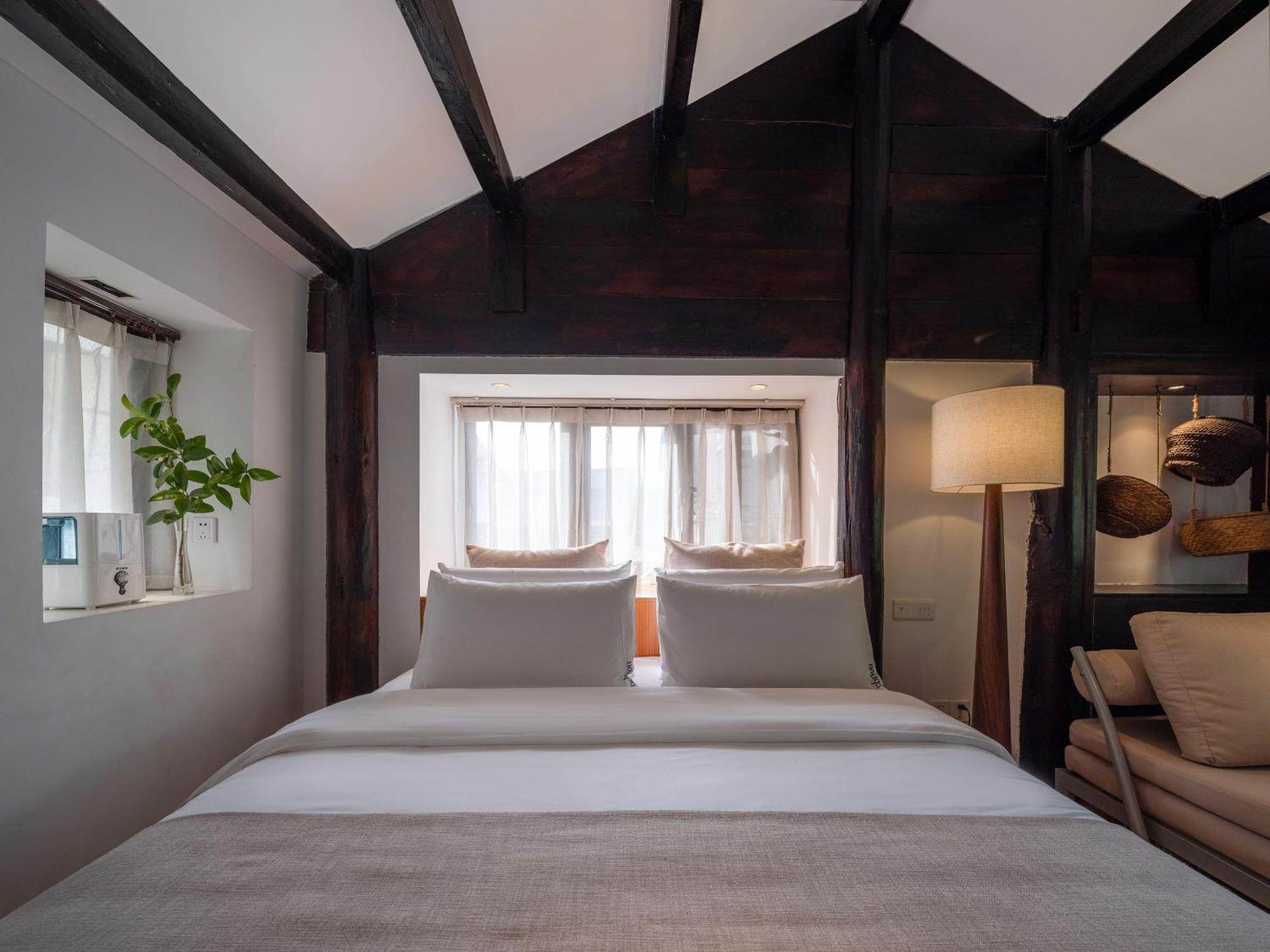 The Bivou Lijiang Hotel Lijiang  Buitenkant foto